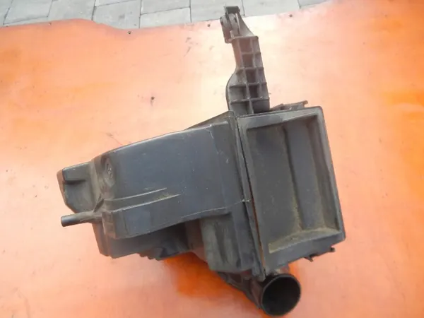 Luftfiltergehäuse OEM 165008308R für Renault Clio IV image 8