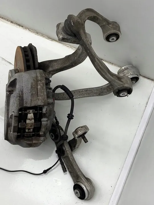 Suspensão Dianteira Esquerda E350 3.0 W213 AIRMATIC image 2