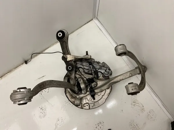 Suspensão Dianteira Esquerda E350 3.0 W213 AIRMATIC image 3