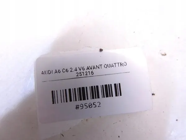 Audi Q7 4L Heckklappenscheibe OEM 43R-00147 image 7