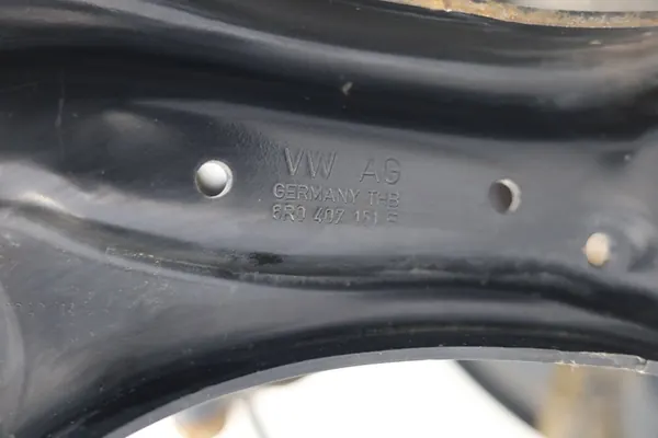 Snodo ammortizzatore anteriore sinistro Audi A1 10-18 image 5