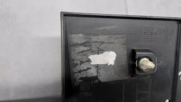Vasen takakynnys Ford Tourneo Connect OEM DT11-V10155-B image 9