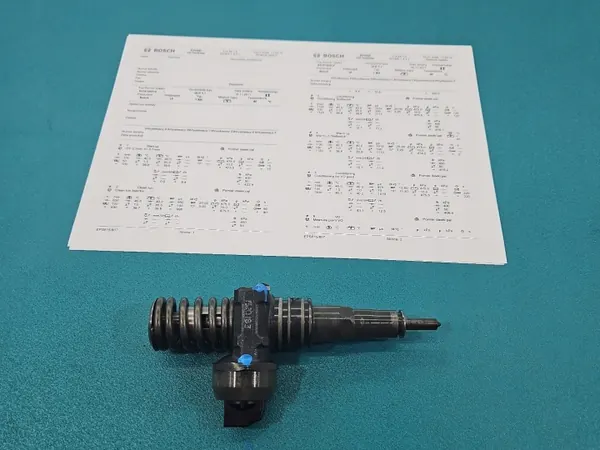 Pompe à injection OEM 0414720214 1.9 TDI d'occasion image 2
