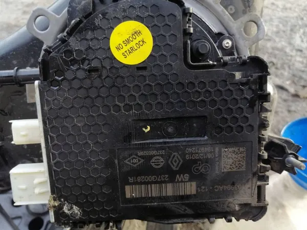 Tanque AdBlue com Bomba OEM 172A271153R para Dacia Dokker image 2