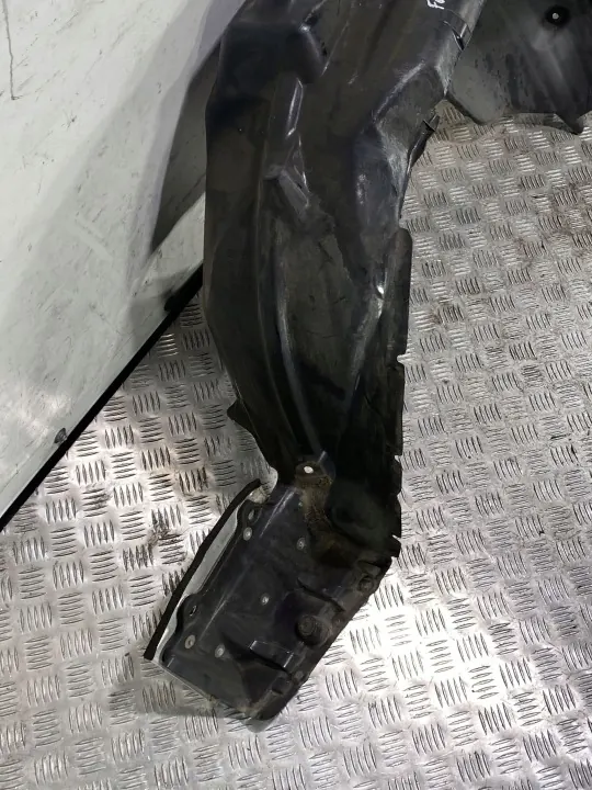 Passage de roue arrière Subaru Forester OEM FBZ18102 image 5