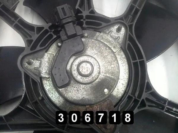 Kylarfläkt OEM AM-306718 3.5L image 3