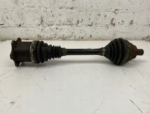 Vänster framaxel VW Golf 5 V Kombi image 2