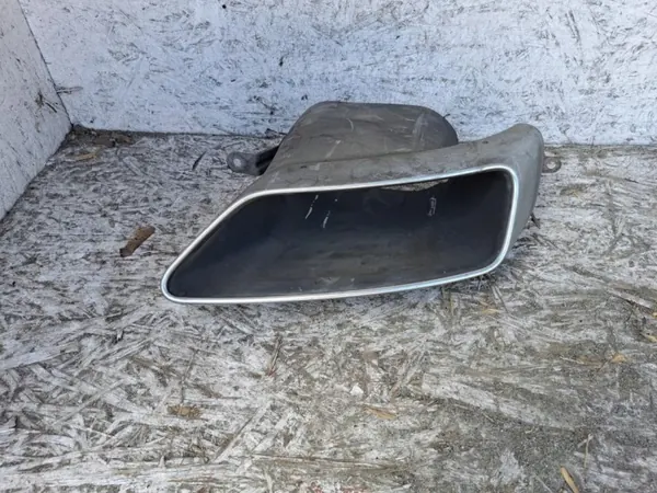Heckstoßstangenende Audi A4 2016-23 OEM 8W0253025E image 4