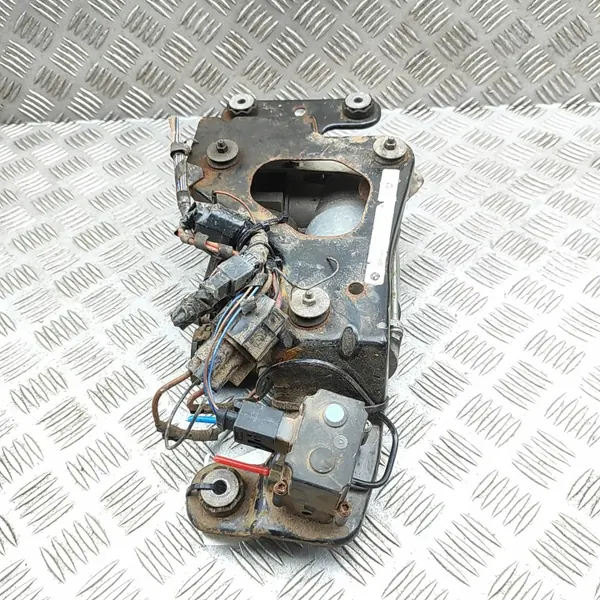 BMW X6 E71 Fjädringskompressor 6859714 image 5
