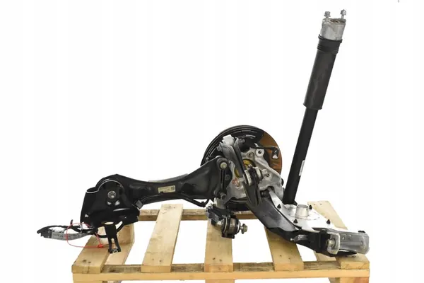 Bakre högra navknut A2473502200 Mercedes W177 2WD image 2