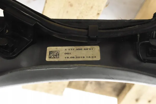 Bakre högra navknut A2473502200 Mercedes W177 2WD image 4