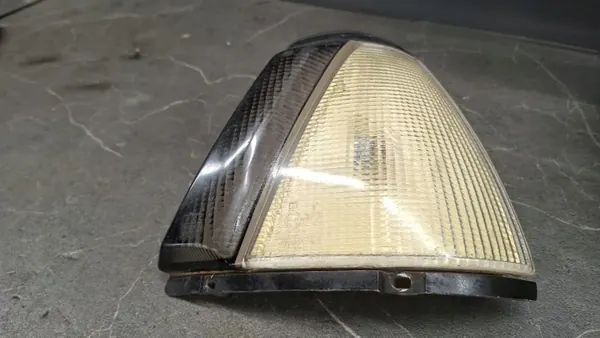 Blinker links OEM KIERUNKOWSKAZ Nissan Almera N16 image 2