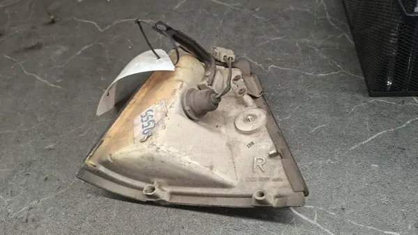 Blinker links OEM KIERUNKOWSKAZ Nissan Almera N16 image 4