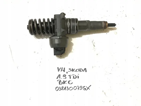 Injetor Audi A4 B6 1.9 TDI 130 CV AWX 038130079GX BKC image 3