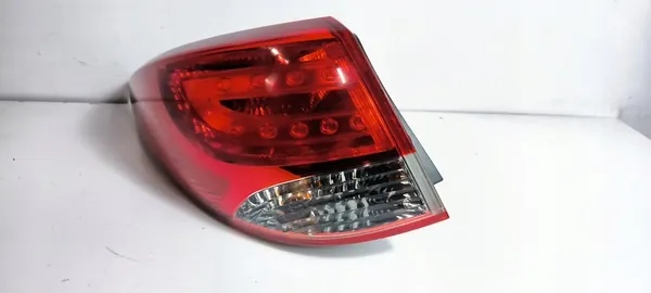 Lámpara trasera izquierda Hyundai Tucson iX35 09-15 image 2