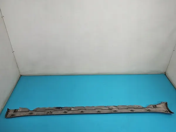 Left Door Sill Tesla Model 3 2017- OEM 1089828-00D image 6