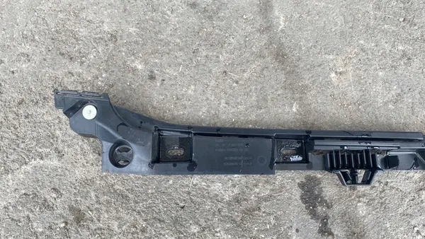 Renforcement de seuil droit BMW 5 F10 F11 OEM 51777204022 image 3