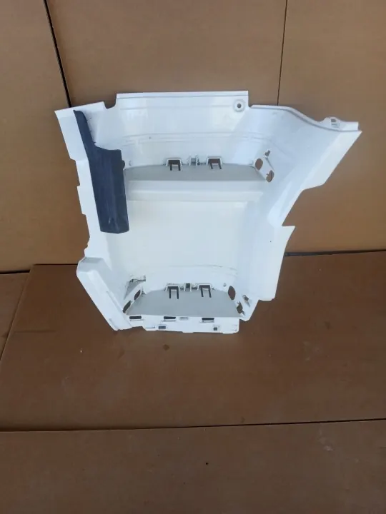 Degrau DAF XG OEM 222255559 - Lado Esquerdo Usado image 2