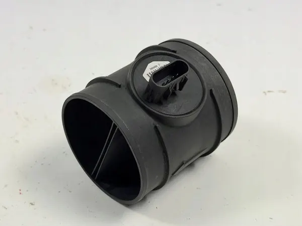 CADILLAC ESCALADE 6.2 V8 07-09 Luftmengenmesser OEM image 2