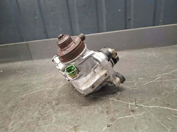 Pompe à injection Volvo OE 31272896 d'occasion image 5