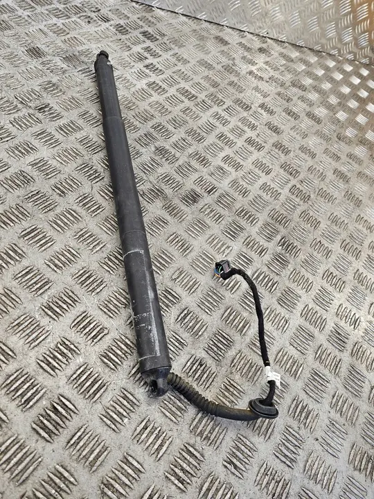 Elektrisk Baklucka Aktuator VW Passat B8 Kombi 2015+ 3G9827851B image 3