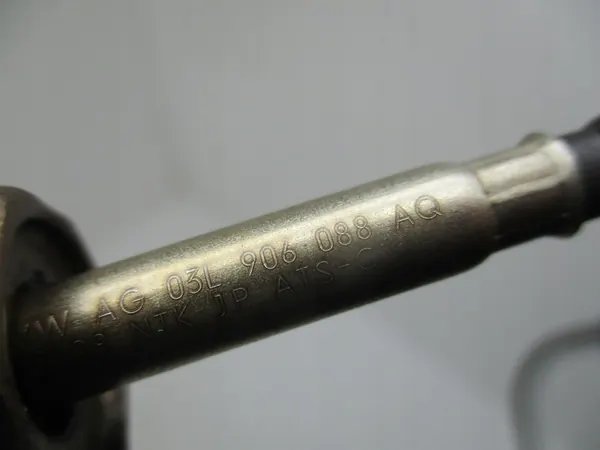 Sensor de temperatura de escape Audi A4 B8 A5 07-14 03L906088AQ image 5