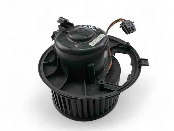 Motor de aquecimento SKODA SUPERB II 3C1820015M image 2