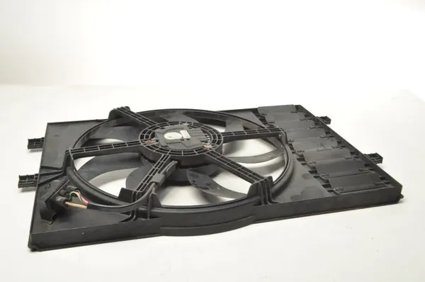 Ventilador de radiador usado OEM 6R0959455G image 2