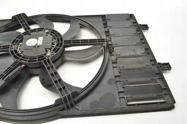 Ventilador de radiador usado OEM 6R0959455G image 5