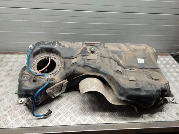 Bränsletank Mercedes-Benz GLA W156 OEM A2464700500 image 7