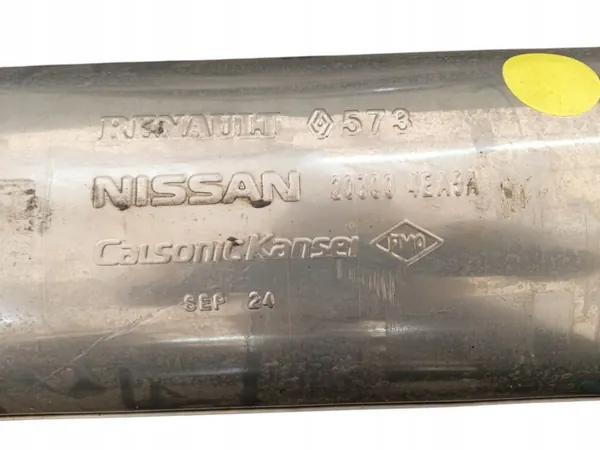 Silencieux central OEM 201006UB7B 203004EA5A Nissan Qashqai image 3