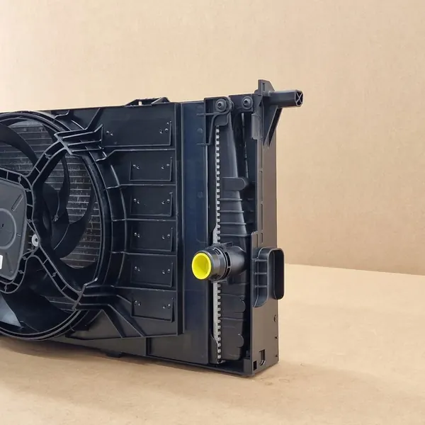 Conjunto de Radiador Ventilador BMW i3 I01 image 2