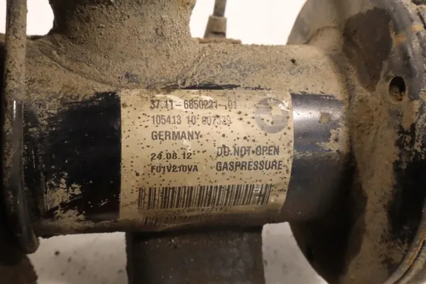 Amortecedor dianteiro esquerdo OEM 6850221-01 BMW 5 F07 image 6