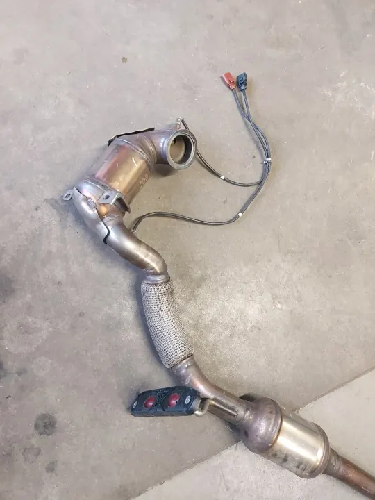 Catalyseur OEM 2K0166AA pour VW Caddy 1.4TSI image 4