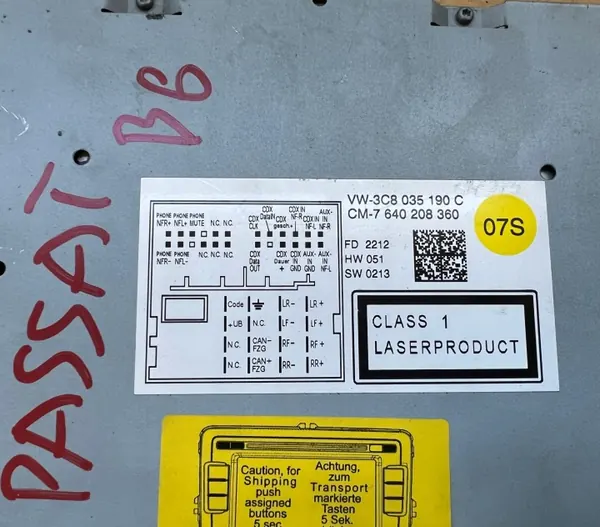 Rádio CD VW Passat B7 OEM 3C8035190C usado image 3