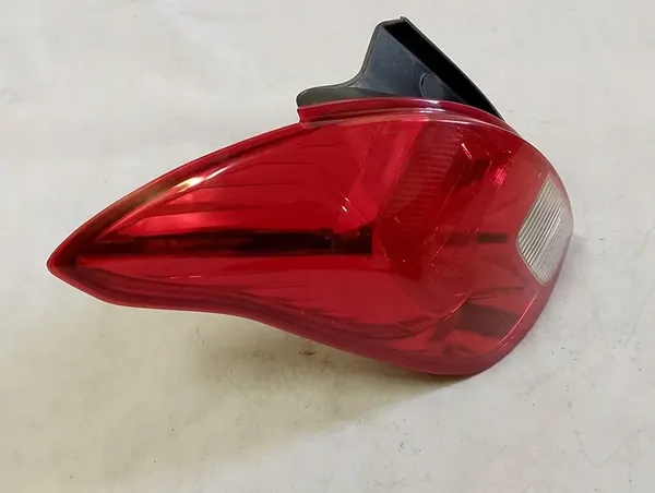 OPEL MOKKA LUZ TRASERA IZQUIERDA EUROPA 42599461 image 3