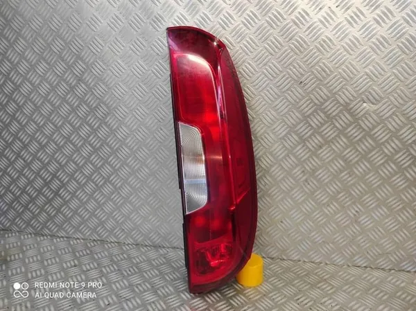 Lámpara Trasera Derecha Fiat Doblo 2010-2022 image 4