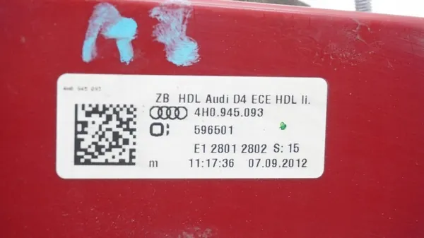 Lanterna Traseira Esquerda Audi A8 D4 4H0945093 image 4