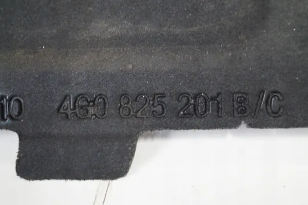 Audi A7 Vänster Underkörningsskydd 2017 image 2