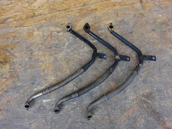 AUDI S3 8L CUPRA R 1.8 Turbo Oil Drain Pipe 06A145735J image 7