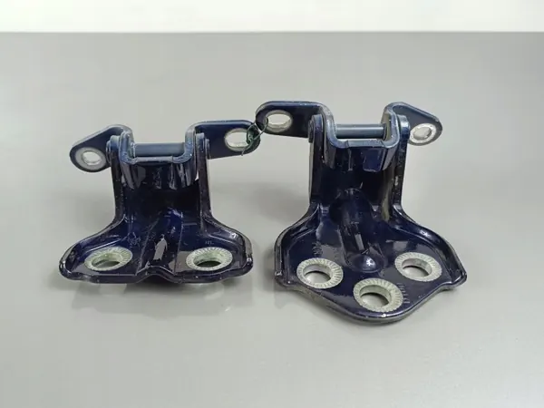 SsangYong Rexton Hintertürscharniere OEM FOB35016 image 2
