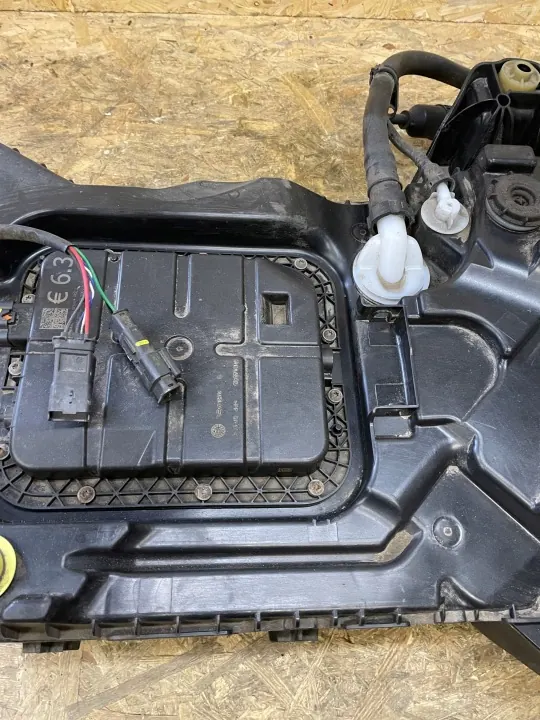 Tanque AdBlue OEM 9826092180 para Citroen C5 Aircross image 4
