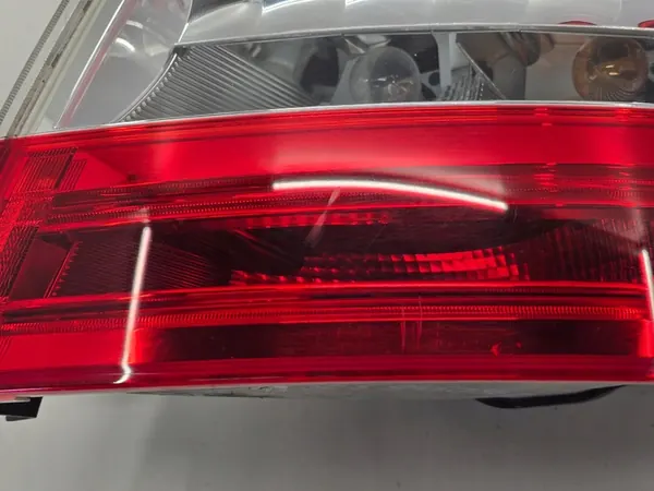 SKODA OCTAVIA III HB Lámpara Trasera Derecha 5E5945096A image 3