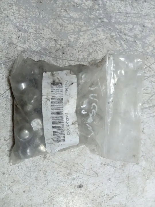 Hyundai Tucson IV Hjullåsmutter Set OEM HMZ5310003 image 2
