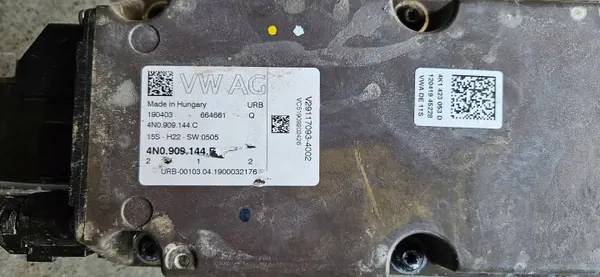 Styrhus OEM 4K1423053D för Audi A6 C8 Q5 Q8 image 5