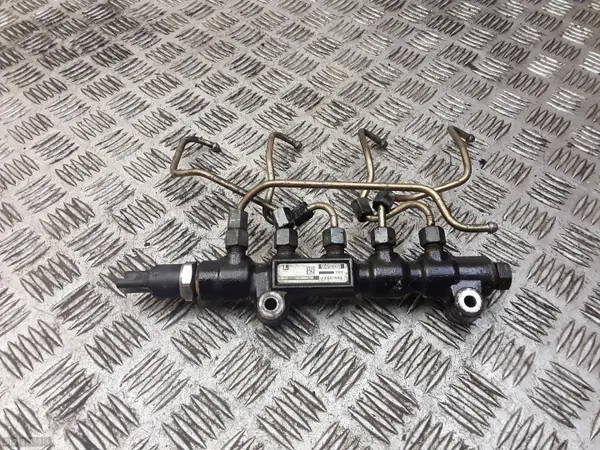 Rampe d'injection OEM 9642503380 Ford Fiesta 1.4TD image 2