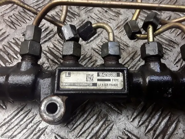 Rampe d'injection OEM 9642503380 Ford Fiesta 1.4TD image 4