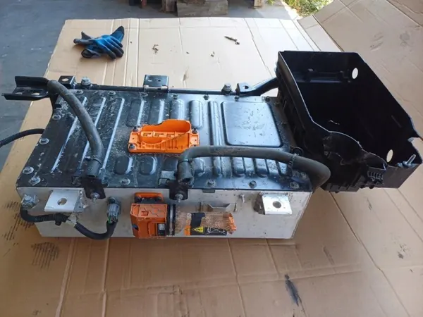 Módulo de Soporte Batería Renault Clio OEM 295106783R image 6