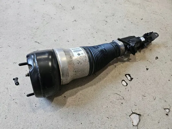Luftfeder vorn rechts Mercedes S W222 OEM A2223204400 image 2