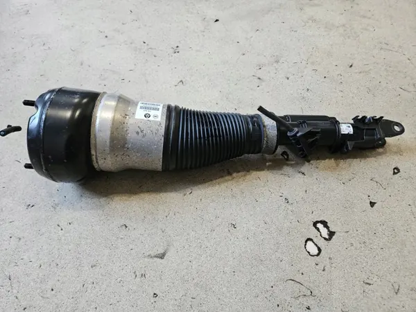 Luftfeder vorn rechts Mercedes S W222 OEM A2223204400 image 8